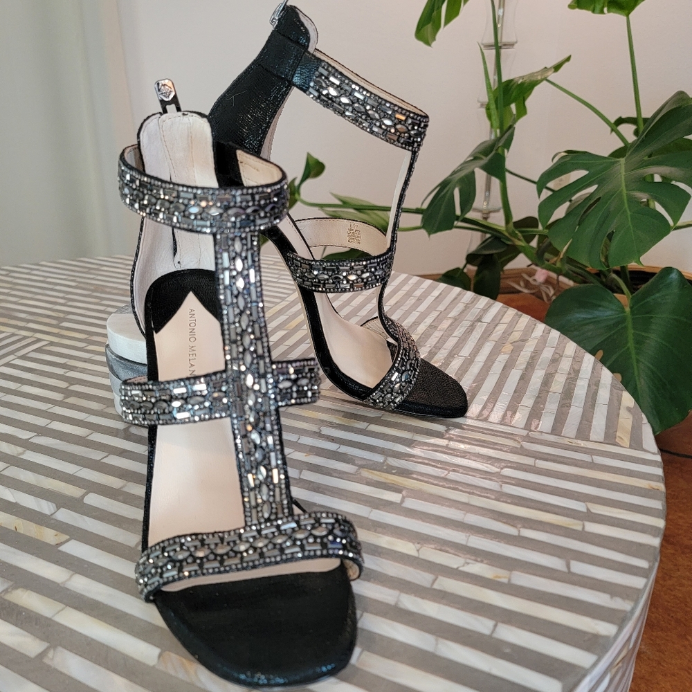 ELEGANT ANTONIO MILANI HEELED SANDAL with elegant rhinestone work through out.